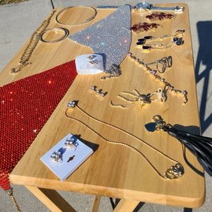 Free 10 pieces of jewelry full price (value $60) purchase or $60 or more bundles